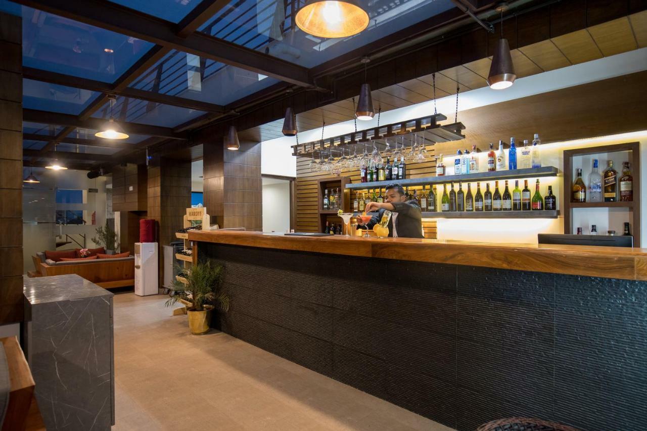 Hotel Kutumba Lalitpur Zewnętrze zdjęcie