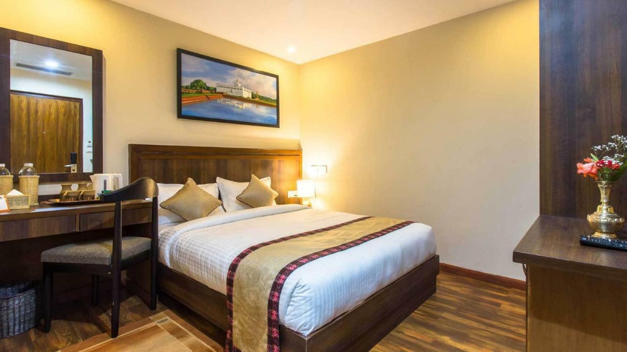 Hotel Kutumba Lalitpur Zewnętrze zdjęcie